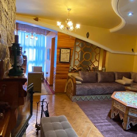 Tres Joli Appartement Au Centre De Ifrane Ифран Экстерьер фото