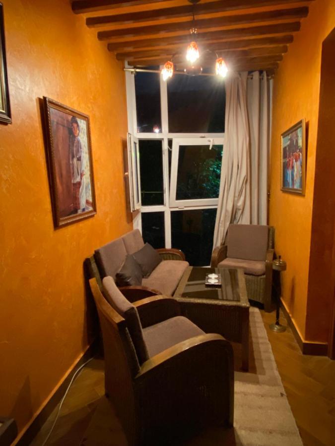 Tres Joli Appartement Au Centre De Ifrane Ифран Экстерьер фото